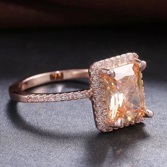👑2K CZ Champagne Princess Rose Gold Solitaire, Cocktail Ring, Statement Ring - Picture 3 of 8